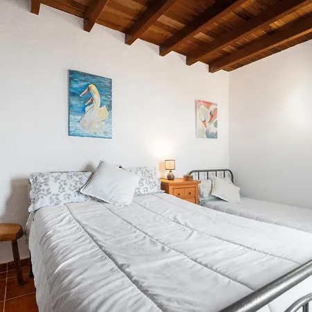 Casa Mary Valverde