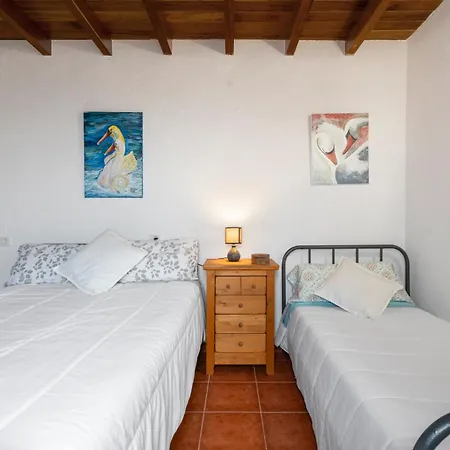 Casa Mary Valverde Las Rosas (El Hierro)